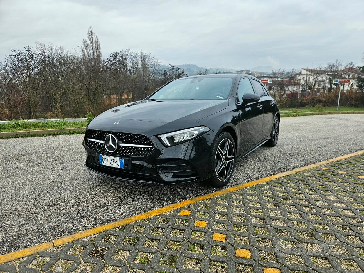 Mercedes-Benz A250e Plug-In Hybrid | AMG Line 