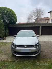 Auto Volkswagen Polo