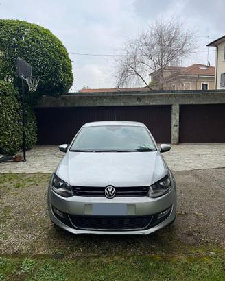 Auto Volkswagen Polo