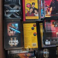 lotto videocassette film e lettore videocassette 