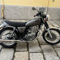 Yamaha SR 400 - 2015