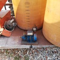 Deraspatrice con tini