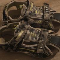 Scarpe sandali taglia 33 PRIMIGI