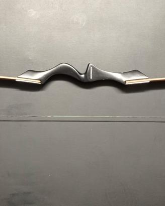 Arco Bushwacker 40 libbre, 28", con accessori