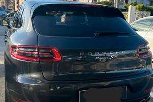 PORSCHE Macan 1ªs. '13-'25 - 2017