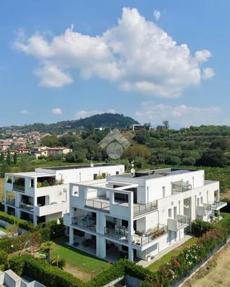 4 LOCALI A CAVAION VERONESE