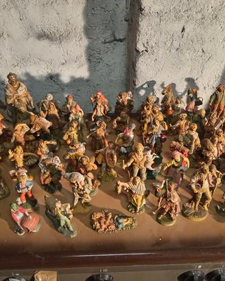 Statue fisse per presepe 