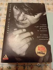 Cofanetto libro + vhs Fabrizio De André