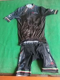 Abbigliamento da ciclista nuovo taglia M