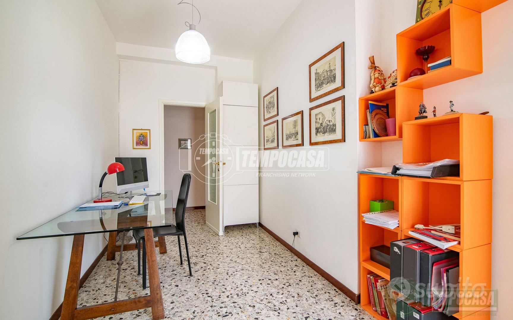 APPARTAMENTI 86 MQ CON COMODO TERRAZZO - VIA GIORD - Vista 4