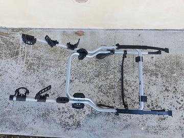 Portabici thule posteriore tre posti