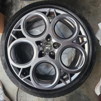 Cerchi Alfa Romeo Tonale originali da 20