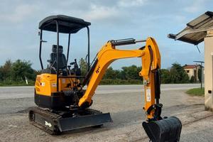 Mini escavatore JPC HT 18
NUOVO