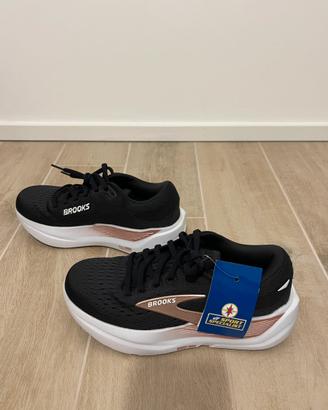 Brooks Ghost Max 3