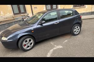 Alfa romeo 147 16 valvole