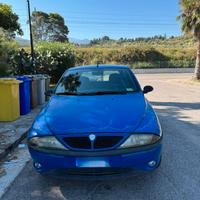 Lancia ypsilon elefantino 