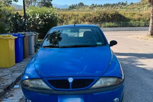 Lancia ypsilon elefantino 