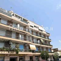 Ciampino centro storico 6 vani