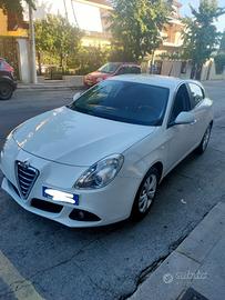 Alfa Romeo Giulietta 1.6 JTDm-2 105 CV Exclusive