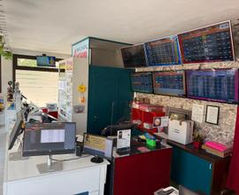 9R - AziendaSi - tabacchi e scommesse - no bar