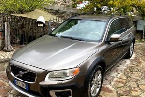 VOLVO XC70 D5 AWD Kinetic