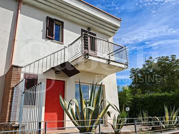 Villa a schiera Pozzilli [Cod. rif 3390379VRG]