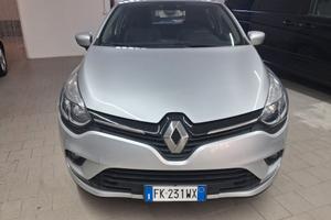 Renault Clio dCi 8V 90 CV EDC Start&Stop 5 porte E