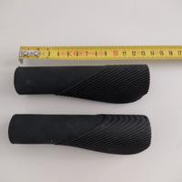 Manopole universali bici , in gomma, usate poco