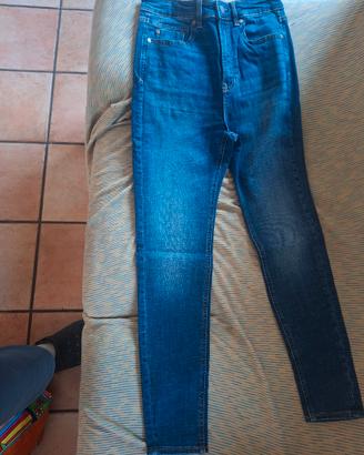 jeans scuri da donna