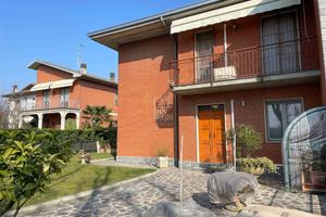 Rif.9338RV16347| casa semi ind. castelnuovo scriv