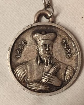 VECCHIO PORTACHIAVI IV CENTENARIO NOSTRADAMUS