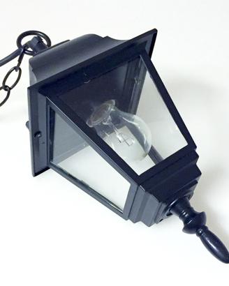 Lampada a sospensione in ghisa d'alluminio