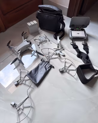 DJI Mini 3 Fly combo