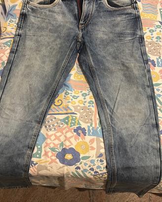 Pull & bear jeans 