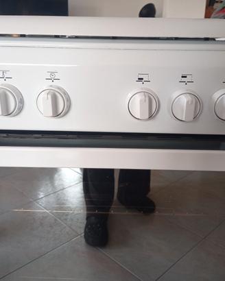 Cucina Indesit
