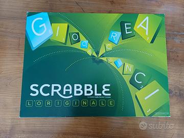 Scrabble Mattel 2012 – Mai usato – Come nuovo