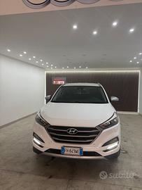 Hyundai Tucson 1.7 CRDi Sound Edition