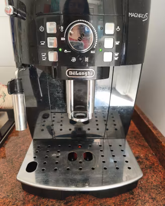 Macchina Caffè DeLonghi 