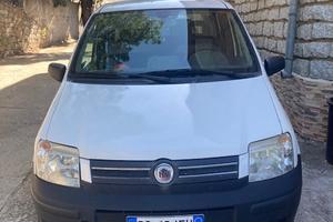 FIAT PANDA 4x4  anno2008 cilindrata 1242 benzina