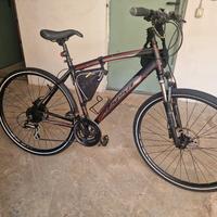 Bici ibrida Frera touring 28