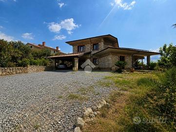 VILLA SINGOLA A LATTARICO