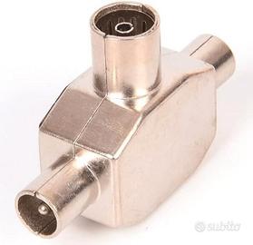 Sdoppiatore per antenna coassiale 9.5 mm TV 2 Masc