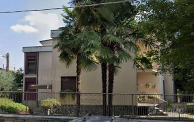 Appartamento a Carugo