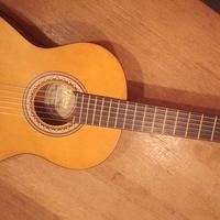 Chitarra classica Valencia vc203