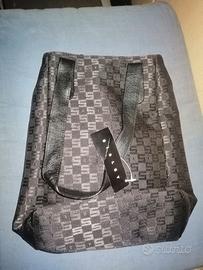 Borsa da donna anni 90 Sisley, nuova con sacca.