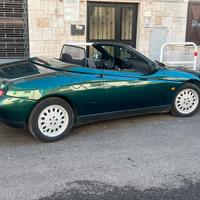 Alfa Romeo cabriolet