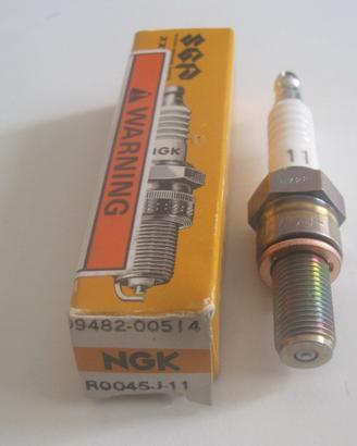 CANDELE NGK RACING