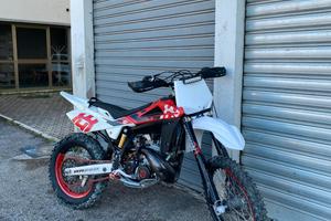 husqvarna wr250 2 tempi 