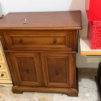 Mobili  in legno