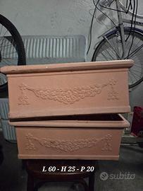 Vasi in plastica  e in vetroresina